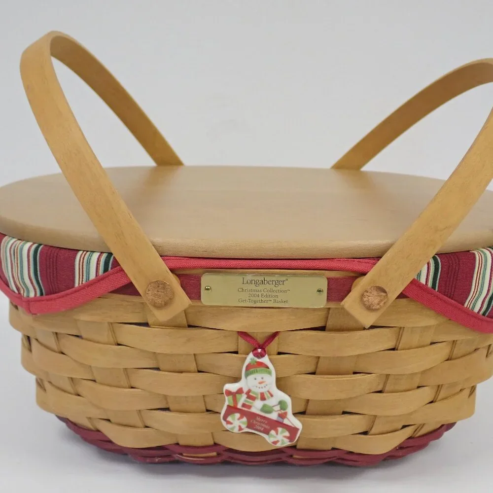 2004 Christmas Collection Longaberger basket. Get together